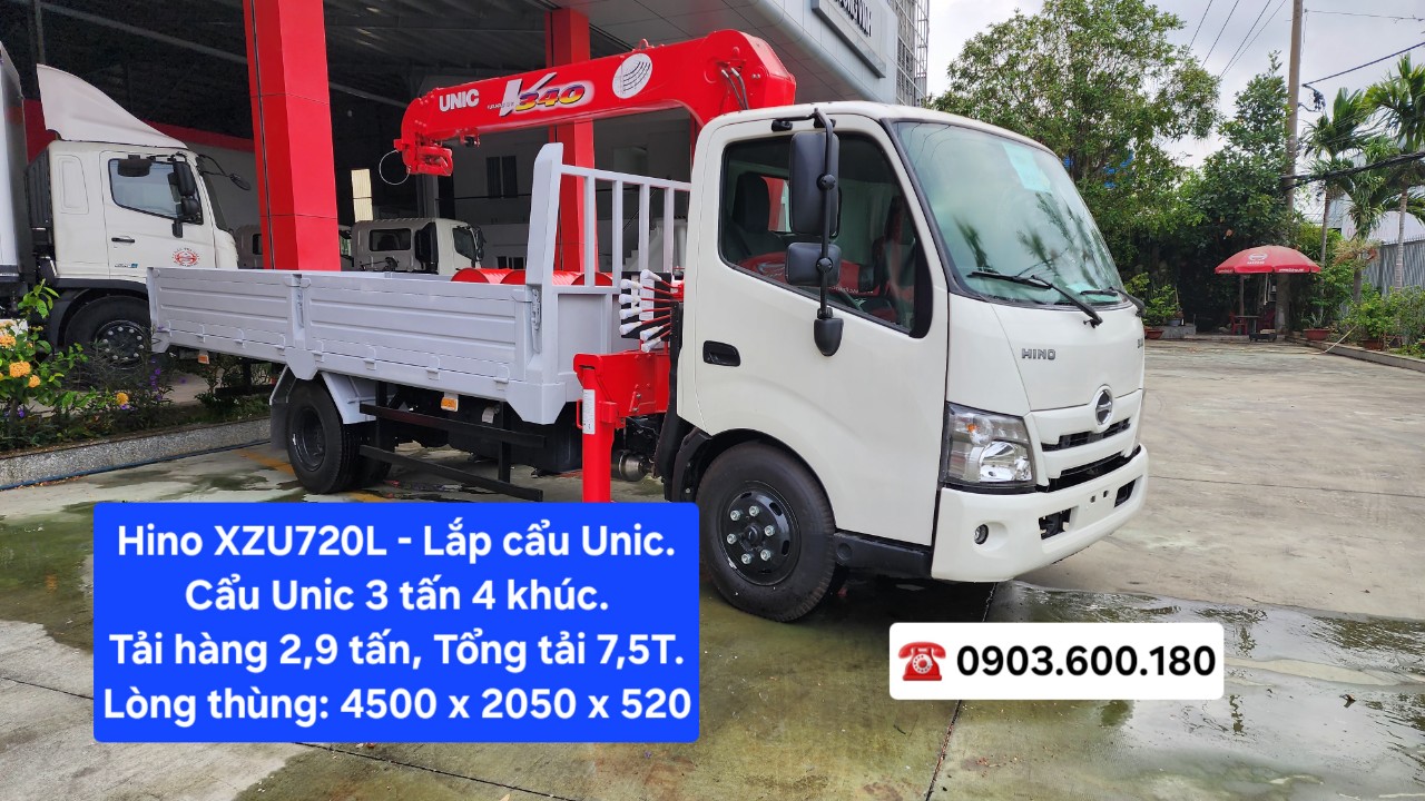Xe Tải Cẩu Hino XZU720L 4 Đoạn Cần