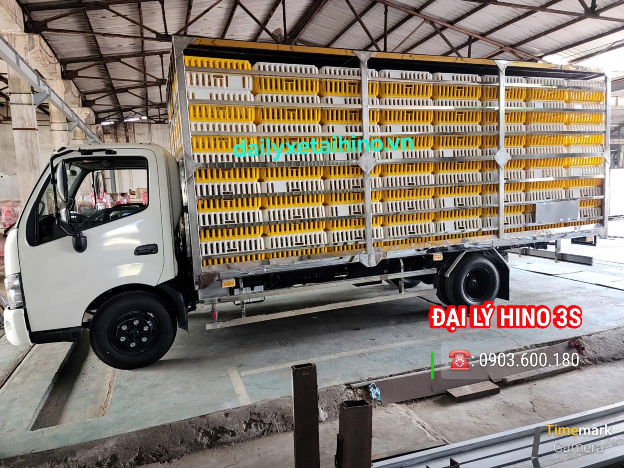 Hino Chở Gia Cầm XZU730L